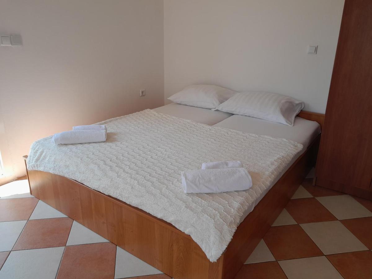 Apartmani Urlic Sreser Extérieur photo