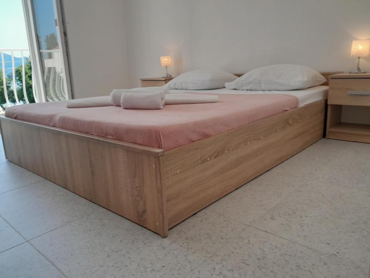 Apartmani Urlic Sreser Extérieur photo