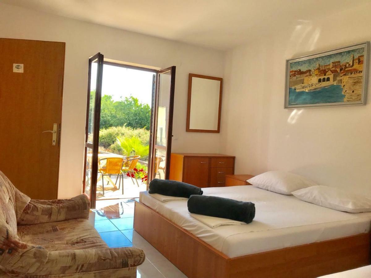 Apartmani Urlic Sreser Extérieur photo