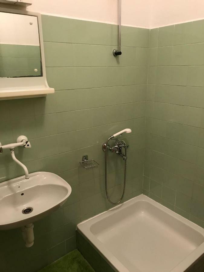 Apartmani Urlic Sreser Extérieur photo